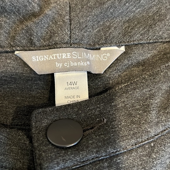 Signature slimming dress pants - Picture 2 of 2